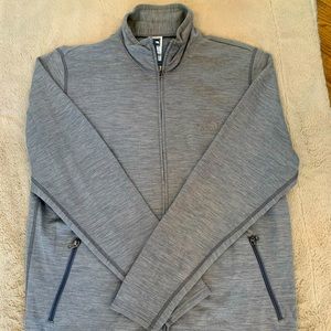 Men’s heather grey The North Face, L full zip jckt